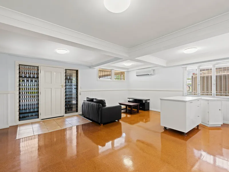 modern self contained partly furnished apartment