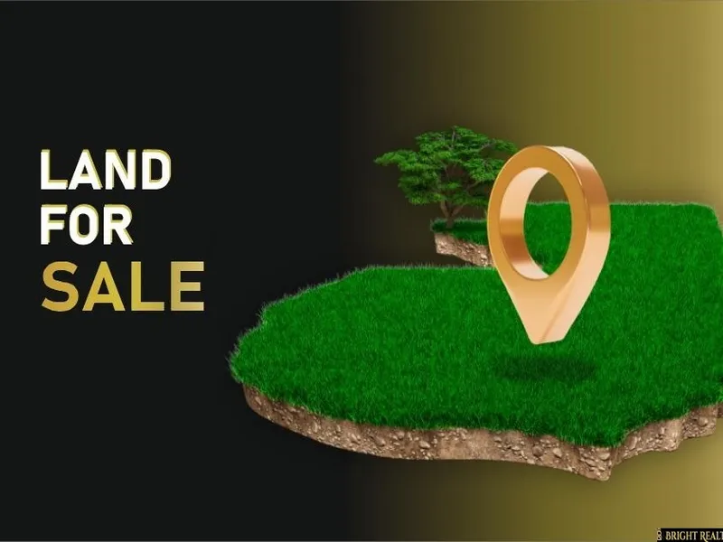 Registered Land in a Premium Estate