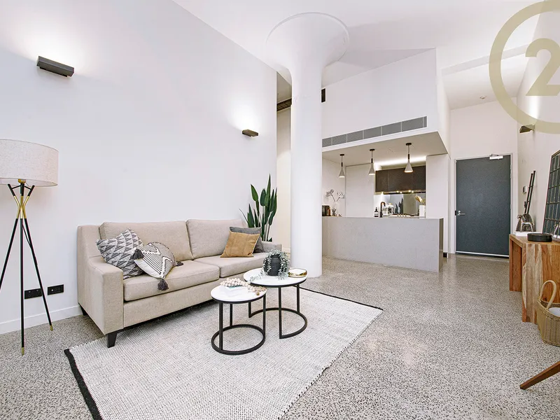 'The Burcham' - High Ceilings + Top Floor + North Facing