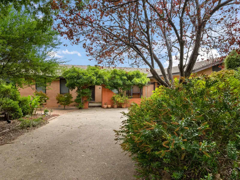 Beautifully Presented Family Home