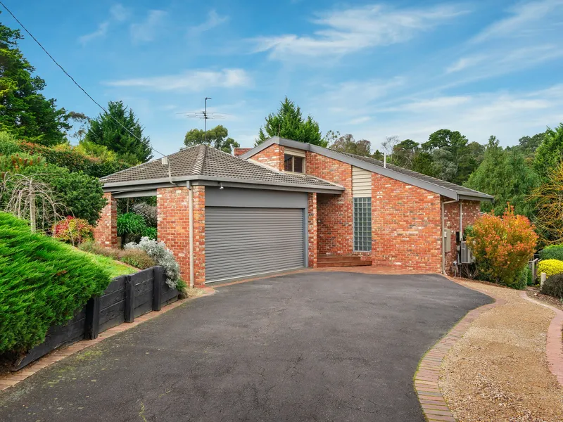 Warm and Welcoming from the Moment you Arrive!