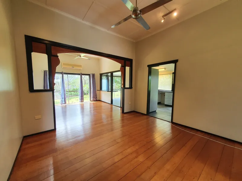 STEP INSIDE AND BE SURPRISED ! THIS IS A HIDDEN GEM CLOSE TO THE GOLF CLUB & SHOWGROUND