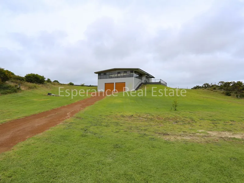 5.43Ha Lifestyle Property