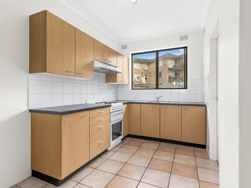 One Week Free Rent For Quick Lease