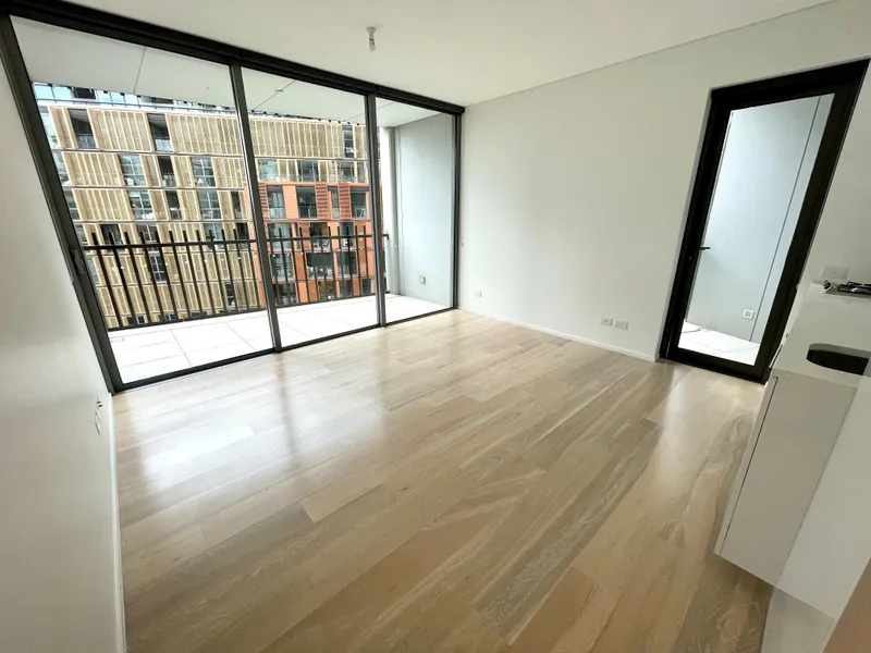 MODERN ONE BEDROOM IN CENTRAL PARK