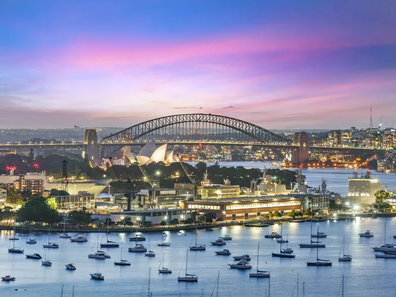 ‘President Towers’ Deceased Estate, Panoramic World Class Harbour Bridge, Opera House and City Skyline Views