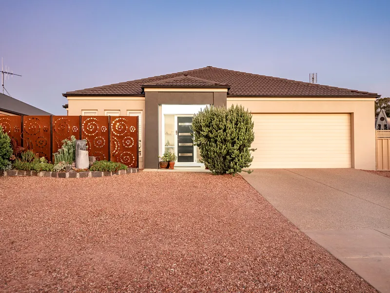 IMMACULATE FAMILY HOME 