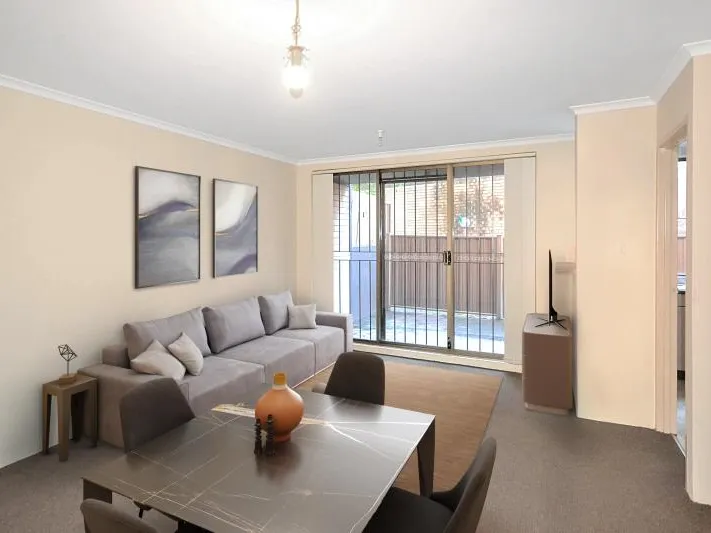 Unique Ground Floor Apartment With Private Courtyard