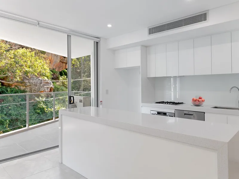 Two Bedroom Residence In The Heart Of Manly