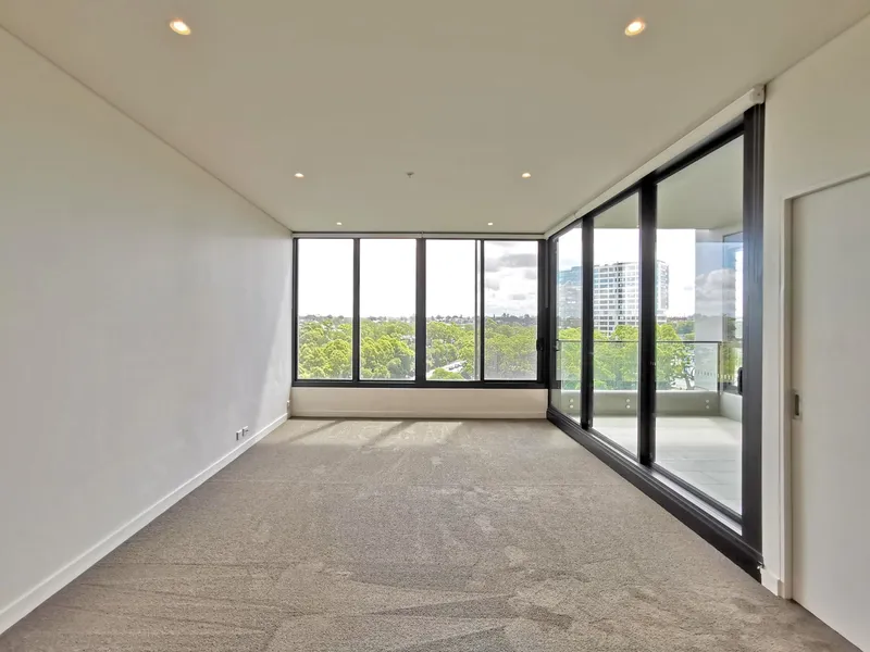 Ultra convenient modern apartment with unparalleled views