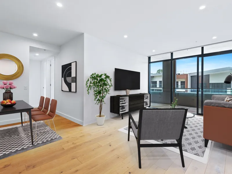 CURRENTLY UNDER CONTRACT | Luxury 2 Bedroom Apartment In The Heart Of Marina Village Ready To Move Into