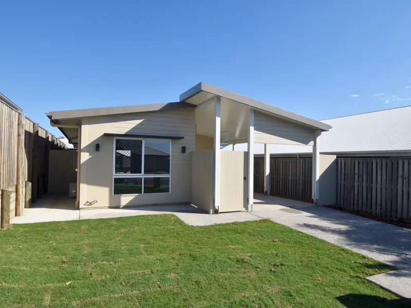 We are delighted to present this beautiful home in the heart of Hillclose Estate