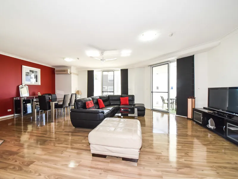 See the fireworks at home! Bills INCLUDED.