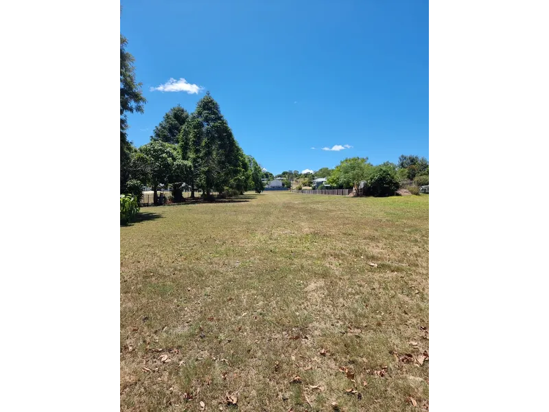 Vacant Double Allotment 3700m2 with 2 street frontage