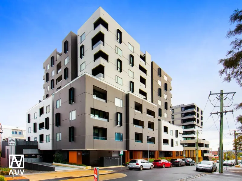 Modern 2-Bedroom Apartment with Stunning Views in the Heart of Box Hill
