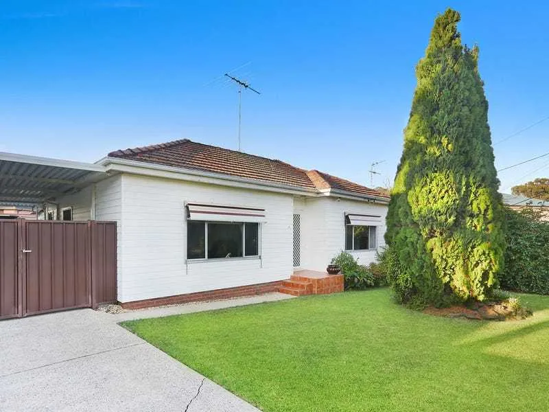 Delightful family home in quiet street