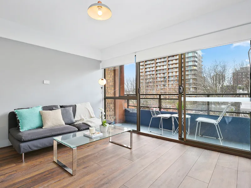 Spectacular furnished studio apartment in the heart of Potts Point