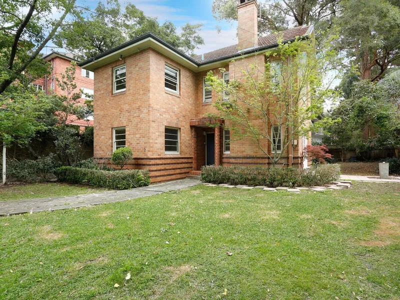 Private house size garden apartment