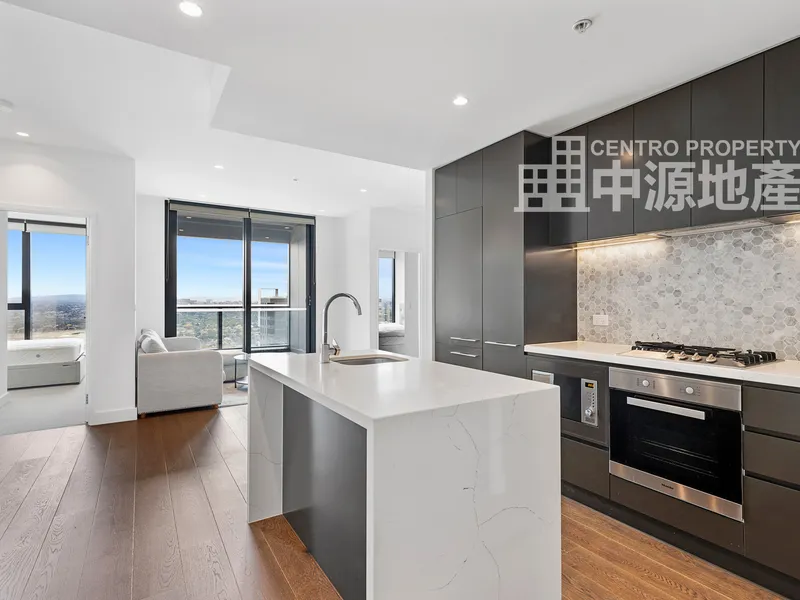 North facing Living, Prime Location and Breathtaking Views
