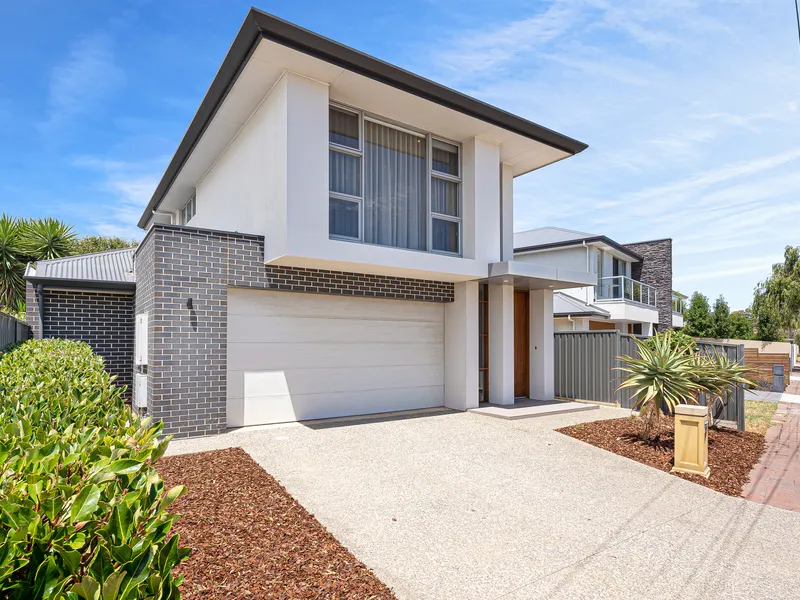 Contemporary Style - Executive Appeal