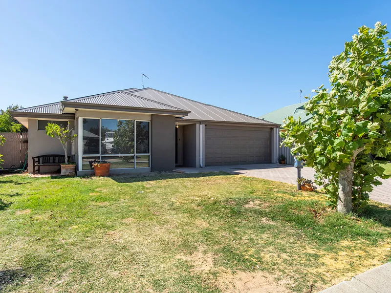 Five Bedroom and 3 Bathroom with Huge Potential