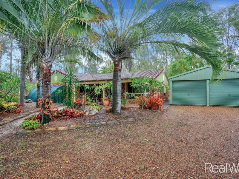 Acreage & Shed's!