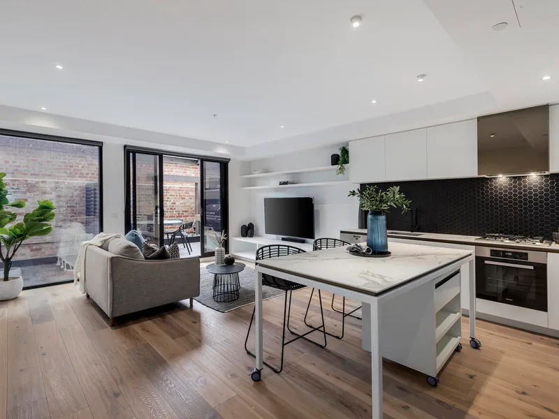 Herbert King - brand new luxury on Richmond Hill