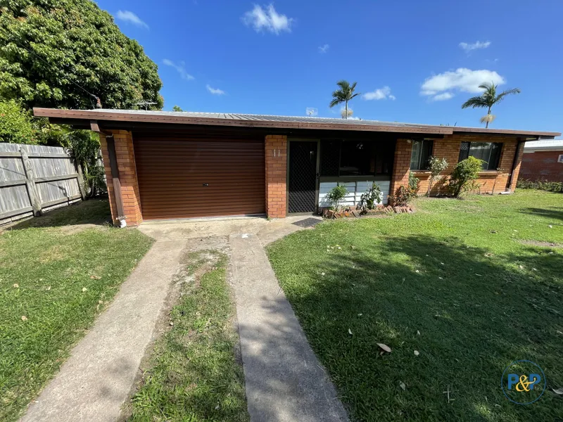 GREAT LOCATION WITH A LARGE YARD!