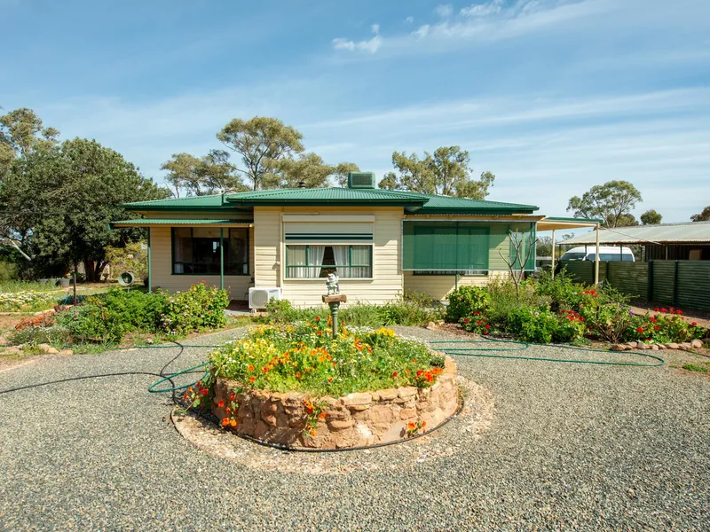 Country Serenity & Exceptionally Private