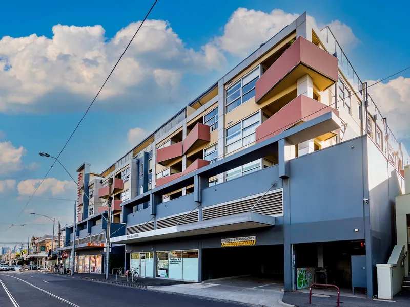 Stylish Gateway To Inner-City Living