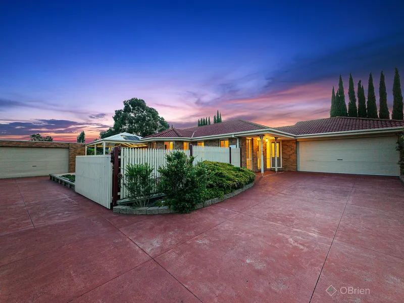 Modernized family tranquillity - 1002sqm approx.