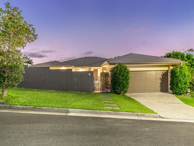 SPACIOUS FAMILY HOME WITH DUAL LIVING POTENTIAL