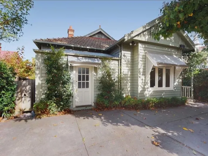 Light, Bright & Oversized Home in the Heart of Hawthorn East