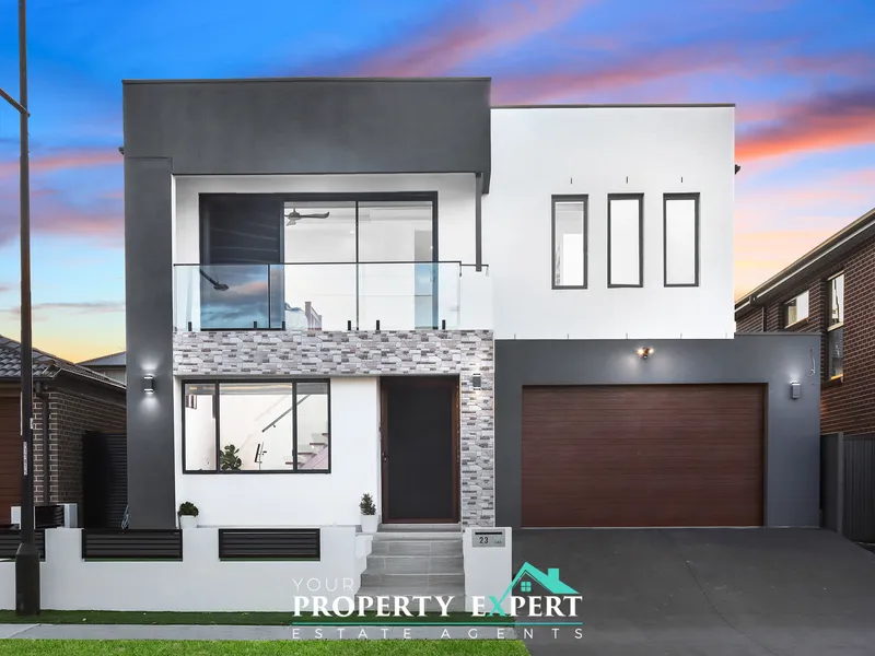 LUXURY 33 SQUARES EAST FACING HOME PRESENTED BY TUSHAR !!