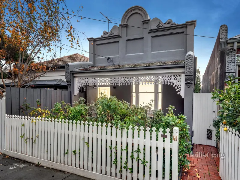 Picturesque Victorian, perfect location