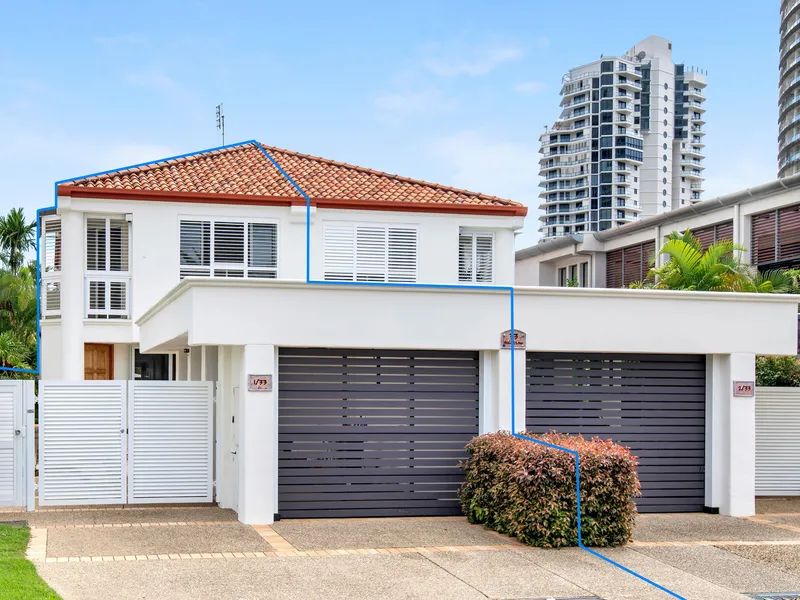 Position Perfect! - Delightful Duplex Villa