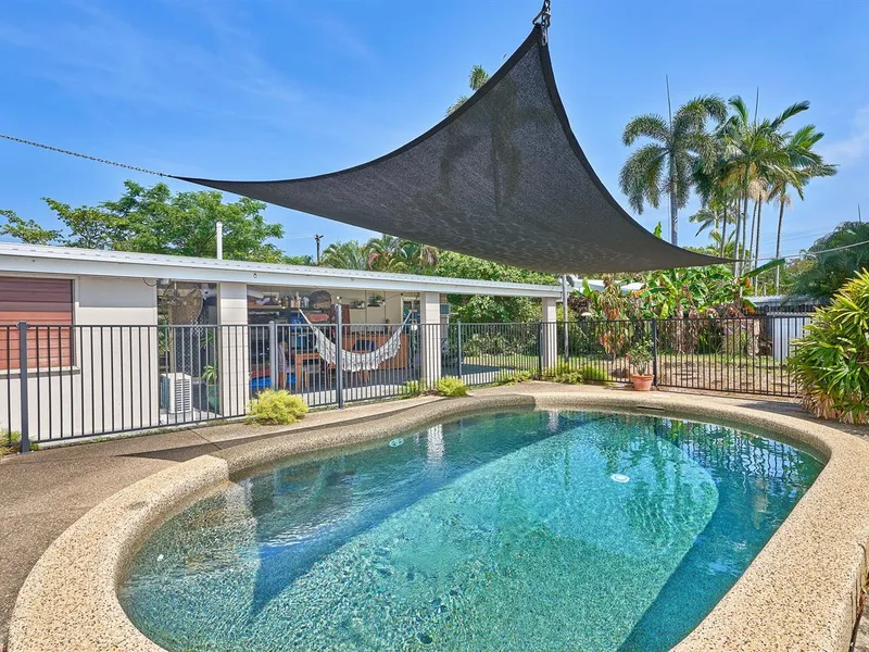 Hidden Sanctuary in Holloways