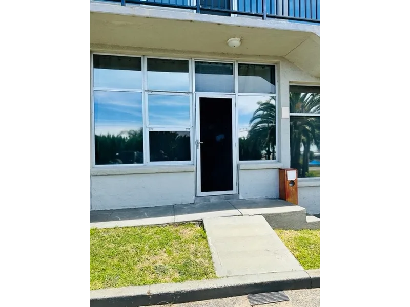 Newly Renovated Studio Apartment