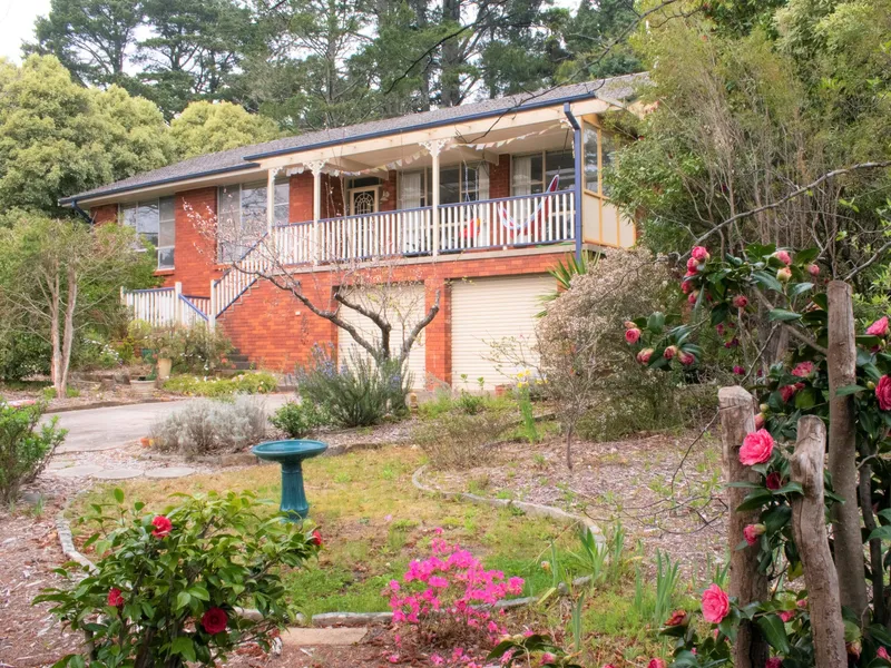 Great Location with a Beautiful View!