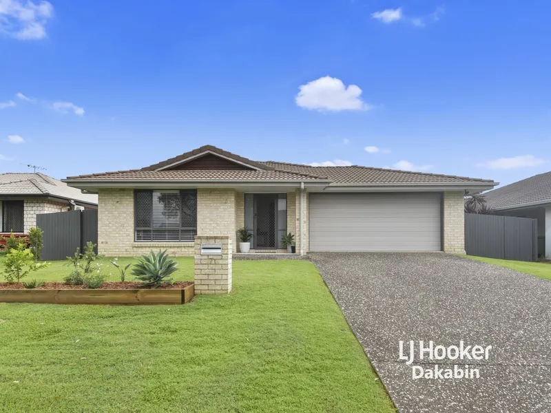 STUNNING FAMILY HOME | IMMACULATE PRESENTATION | GREAT SIDE ACCESS!