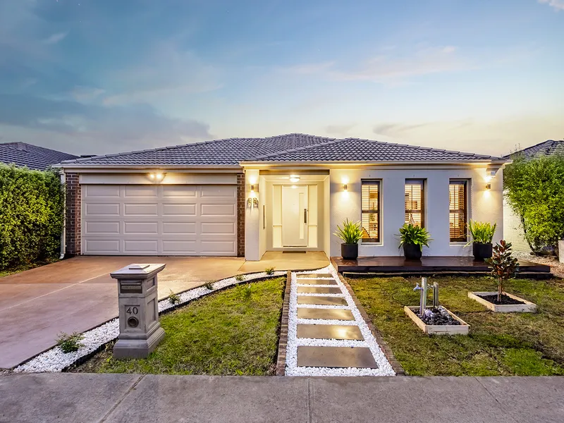 LOCATED WITHIN WALKING DISTANCE TO THE SCHOOL, BUS STOP & SHOPS