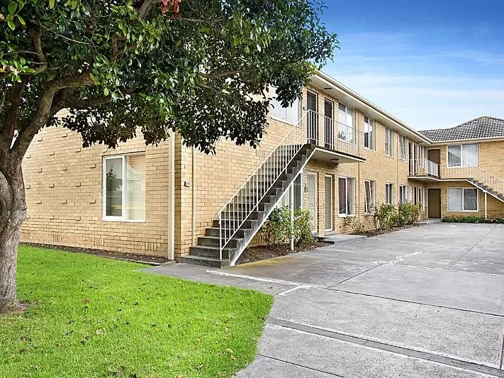 What a price in this postcode with Heating/Cooling to be installed