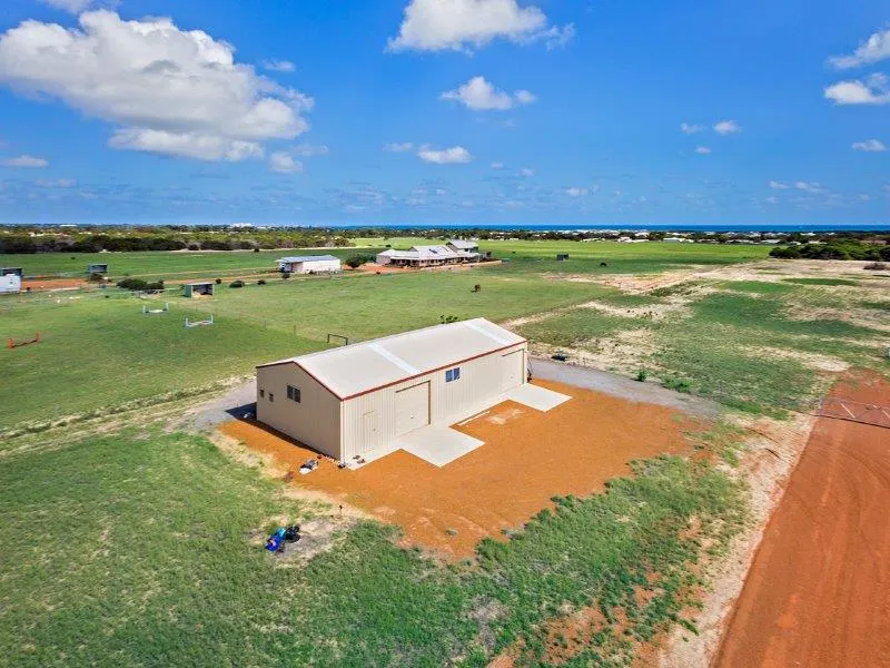 GREAT BLOCK TO BUILD OR DEVELOP