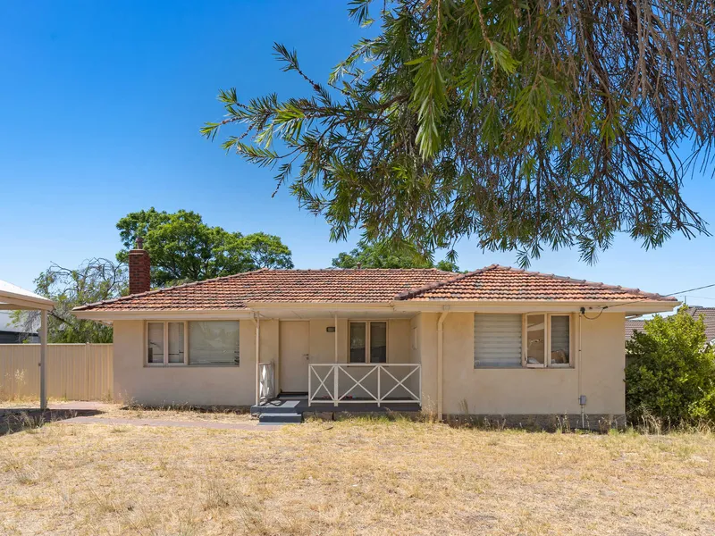 4 Bedroom Home with Huge Land Close to the City