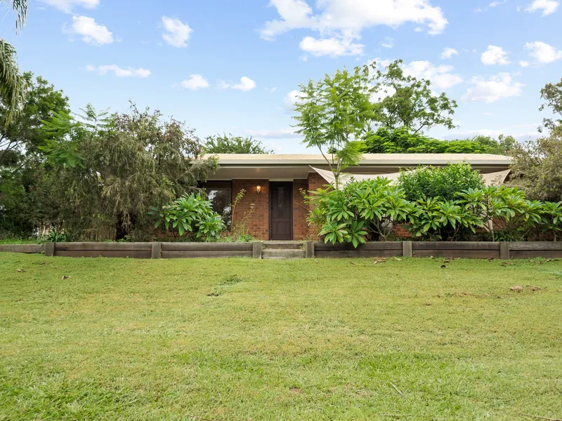 Entry-Level Entertainer!!