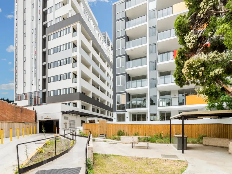 Near new 2 bedroom apartment with north west facing balcony