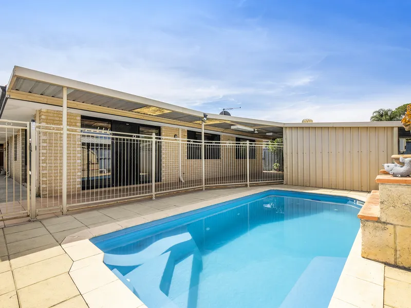 STACKED WITH LIFESTYLE ADVANTAGES! HOME OPEN SUN 13TH MARCH 11.00AM - 11.30AM