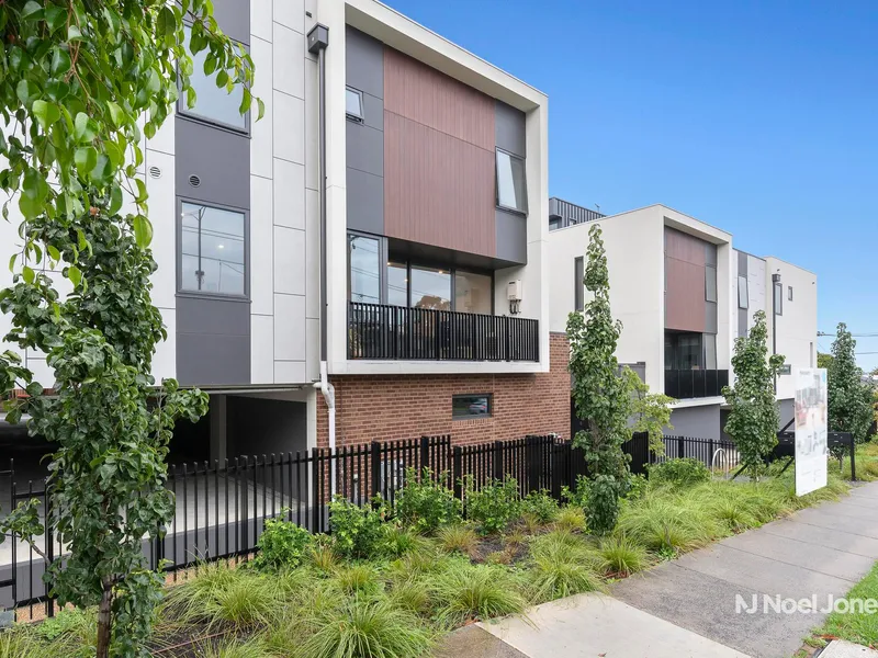 Opportunity Knocking