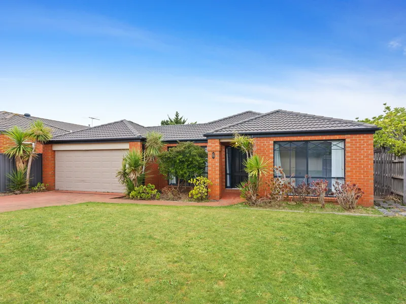 Lucky Number 8 in Prime Court Location!