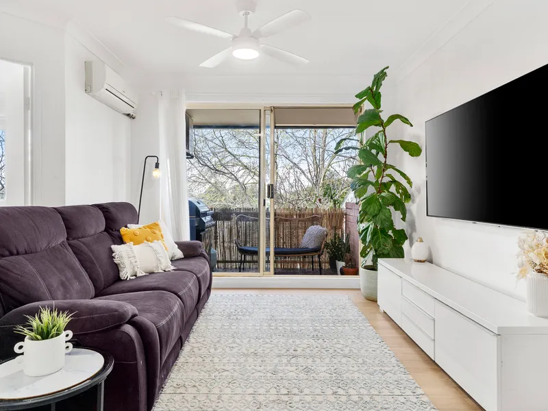 Bright & Contemporary